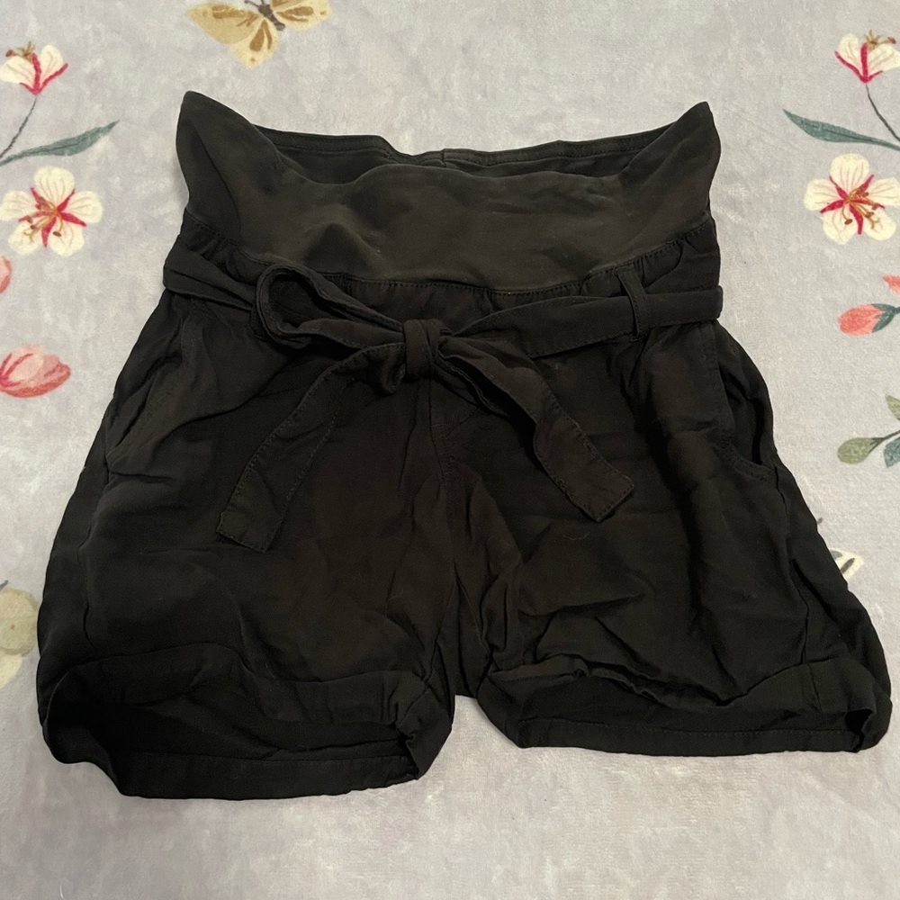 Maternity Women's Black High-Waisted Shorts